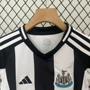 NEWCASTLE UNITED I 24/25 CONJUNTO INFANTIL