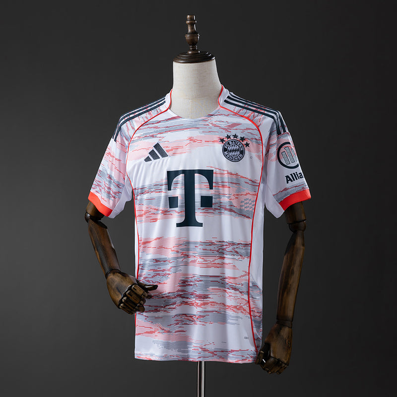 BAYERN MUNICH II 25/26 HOMBRE