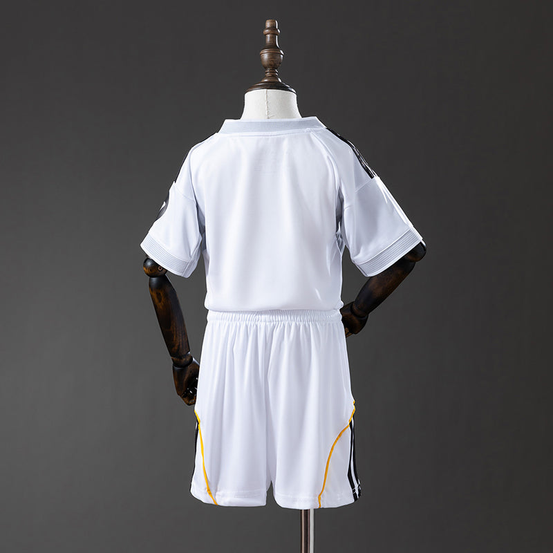 REAL MADRID I 25/26 CONJUNTO INFANTIL