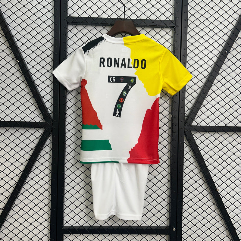 RONALDO CONMEMORATIVA 25/26 CONJUNTO INFANTIL